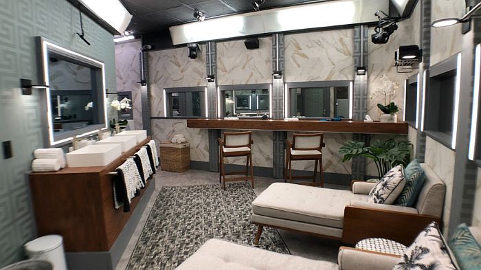 Big Brother 23 - Bath Room picture 2