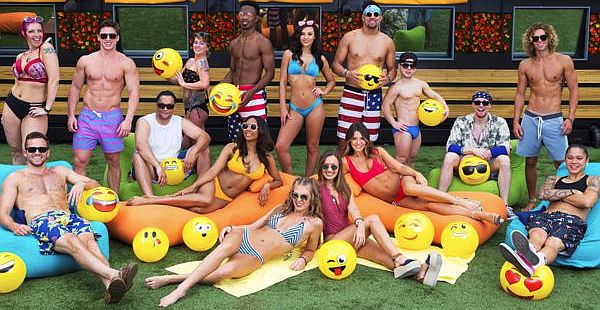 Big Brother 20 New Houseguests in Swimwear in the Backyard